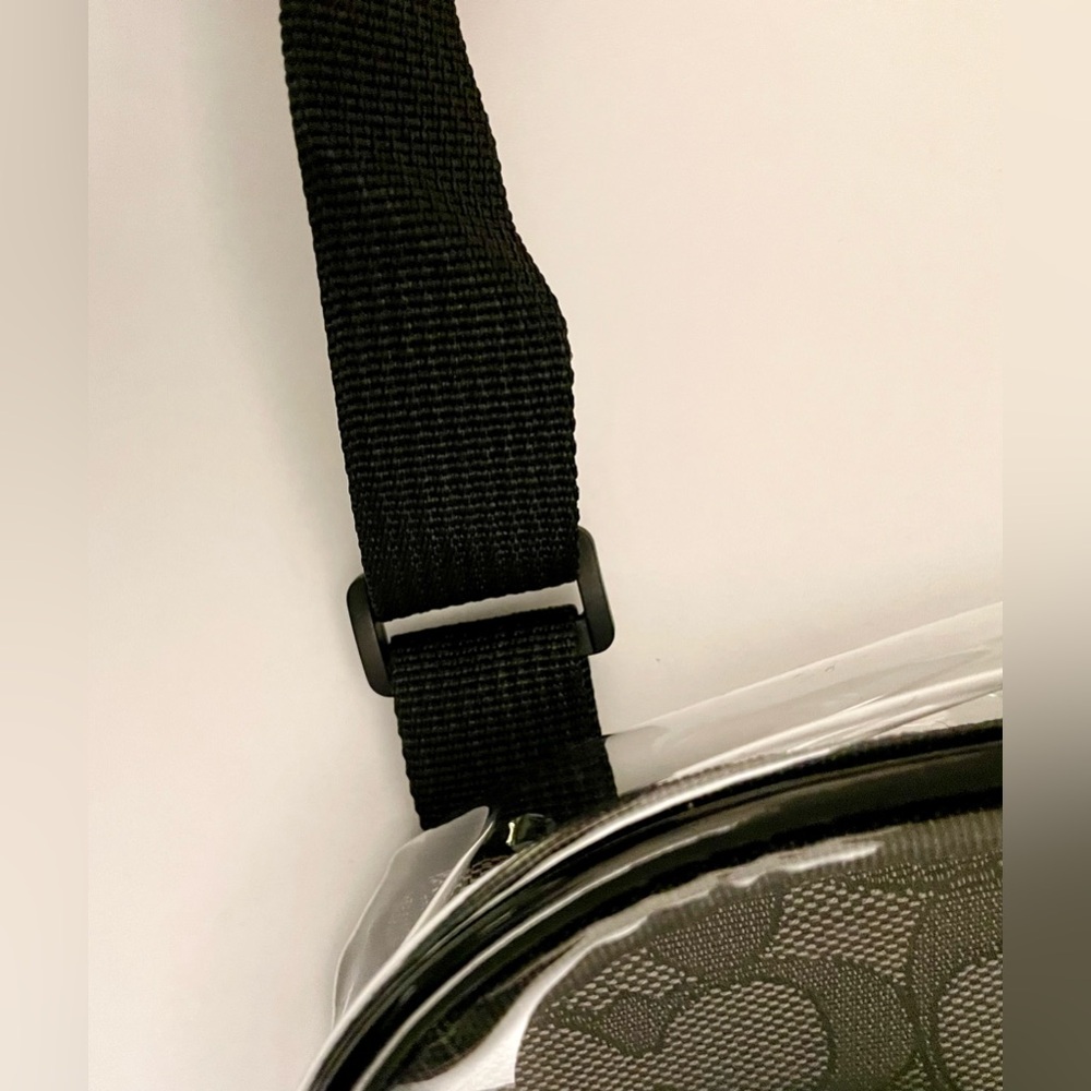 Clear Stadium /Concert Crossbody with Black Trim NWT - Picture 13 of 13